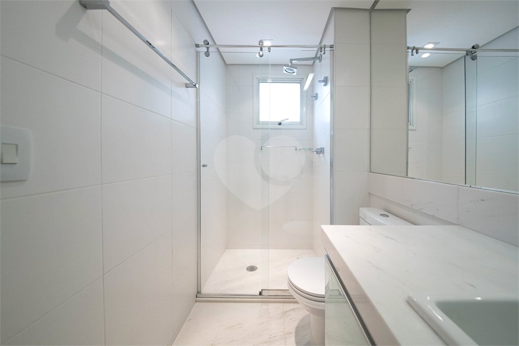 Apartamento à venda com 3 quartos, sendo 2 suítes, em Vila Mariana, São Paulo, SP