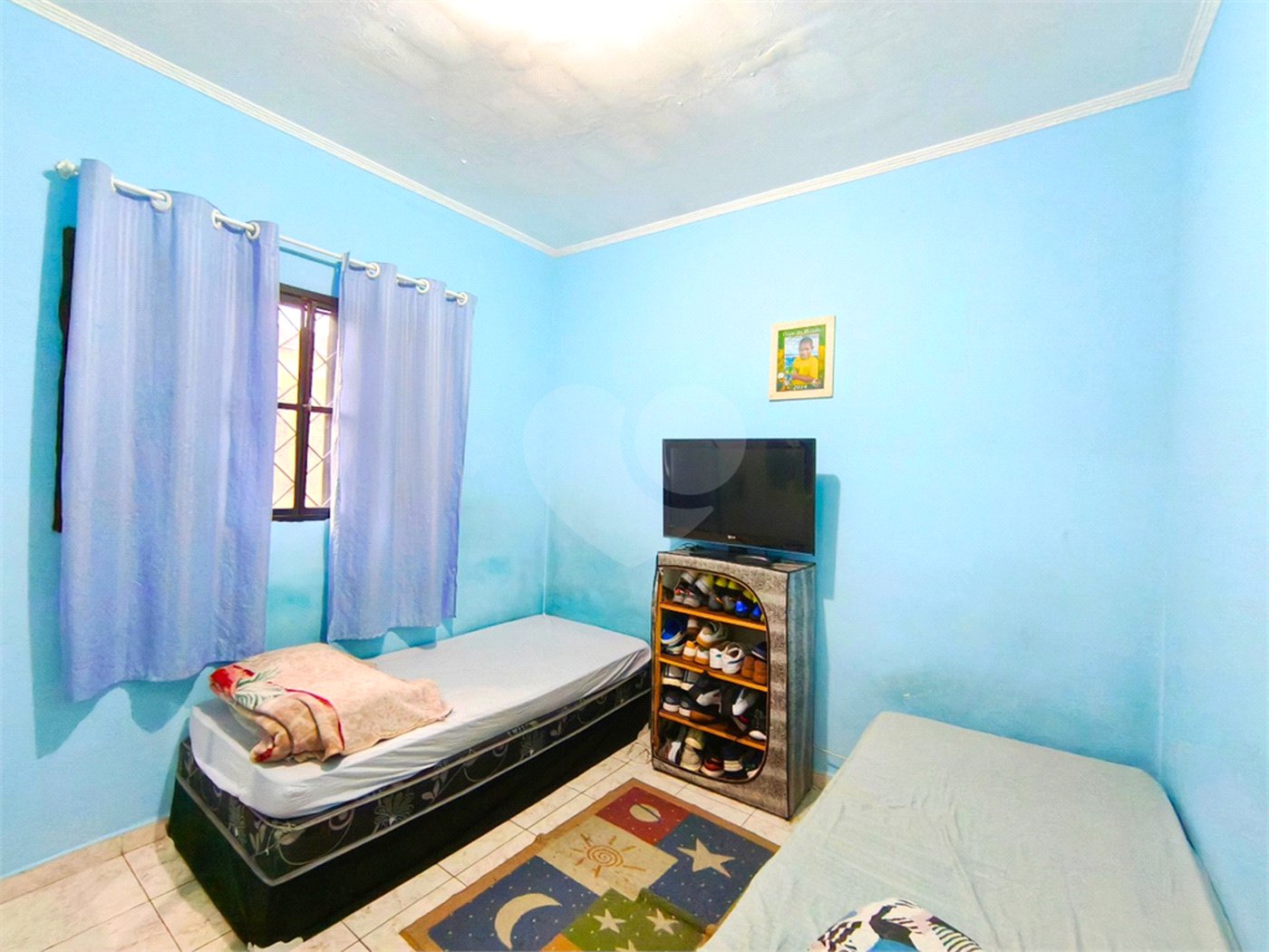 Casa à venda com 3 quartos, sendo 1 suíte, no condomínio Res Crisciúma, São Paulo - SP