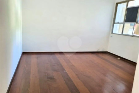 Apartamento à venda com 1 quarto em Grajaú, Rio de Janeiro, RJ