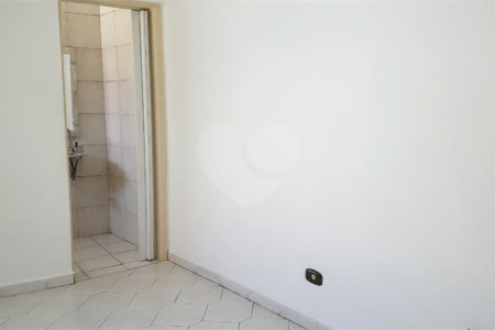 Sobrado à venda ou para alugar com 3 quartos, sendo 1 suíte, em Alto da Boa Vista, São Paulo, SP
