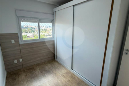 Apartamento à venda com 3 quartos, sendo 1 suíte, em Jardim Aeroporto, São Paulo, SP