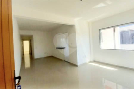 Apartamento à venda com 2 quartos, sendo 1 suíte, em Fluminense, São Pedro da Aldeia, RJ