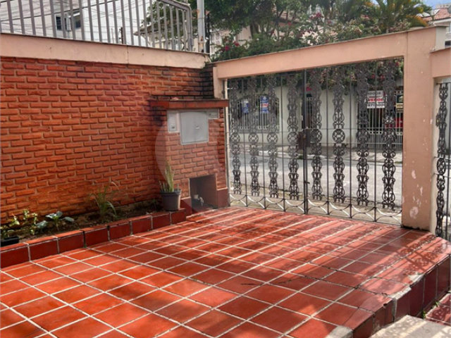 Sobrado à venda com 3 quartos, sendo 1 suíte,  em Jardim São Paulo(zona Norte), São Paulo, SP