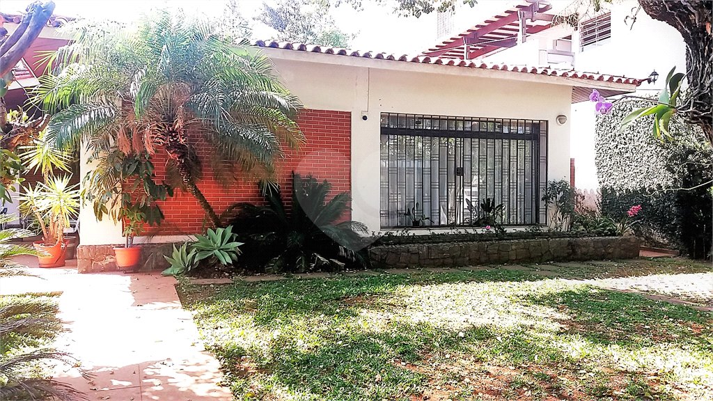 Casa Térrea à venda com 4 quartos, sendo 1 suíte, em Butantã, São Paulo, SP