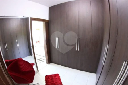 Casa à venda com 4 quartos, sendo 3 suítes, no condomínio Parque dos Manacas, Jundiaí - SP