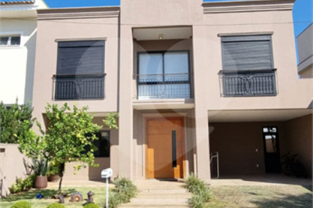 Casa à venda com 4 suítes no condomínio Aldeia da Mata, Votorantim - SP