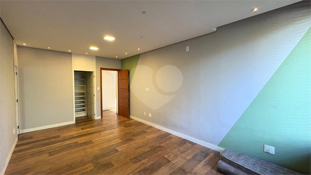 Casa à venda com 3 suítes no condomínio Vivendas do Lago, Sorocaba - SP