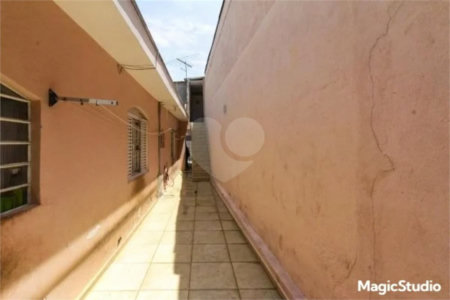 Casa com 154m², 2 dormitórios, 1 vaga, à venda na Vila Ema.