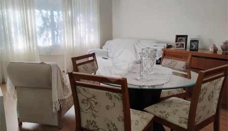 Vende-se apartamento no Jardim Aeroporto com 03 dormitórios