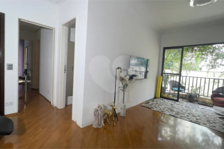 Apartamento à venda com 3 suítes em Cerqueira César, São Paulo, SP