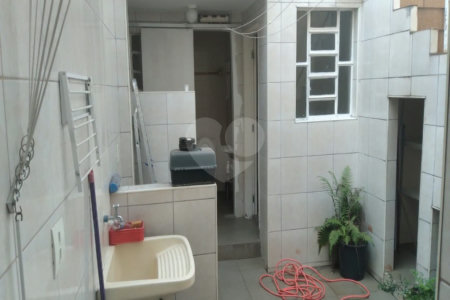 Casa à venda com 3 quartos em Mirandópolis, São Paulo, SP