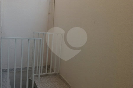 Casa à venda com 2 suítes no condomínio Villa Dell Victor, São Paulo - SP