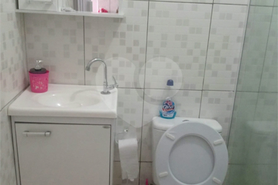 Sobrado à venda com 6 quartos em Horto, São Paulo, SP
