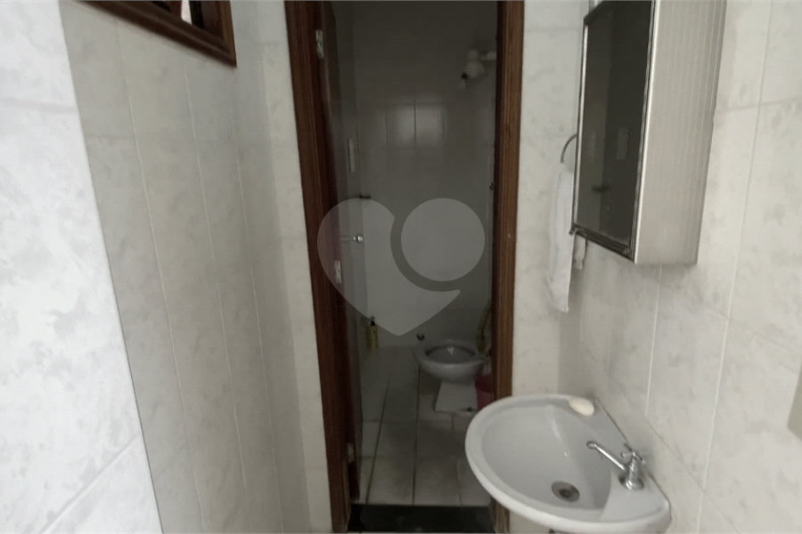 Casa à venda com 4 quartos, sendo 2 suítes, em Jardim Guanca, São Paulo, SP