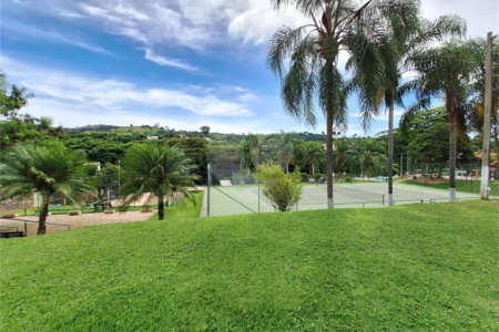 Terreno à venda com 1 suíte no condomínio Bosque de Grevilea, Vinhedo - SP