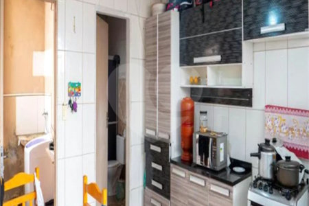 Casa à venda com 3 quartos, sendo 1 suíte, em Cambuci, São Paulo, SP