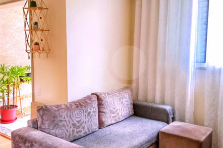 Apartamento à venda com 2 quartos, sendo 1 suíte,  em Jardim Caboré, São Paulo, SP