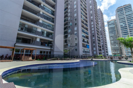 Apartamento à venda com 3 quartos, sendo 1 suíte, em Barra Funda, São Paulo, SP