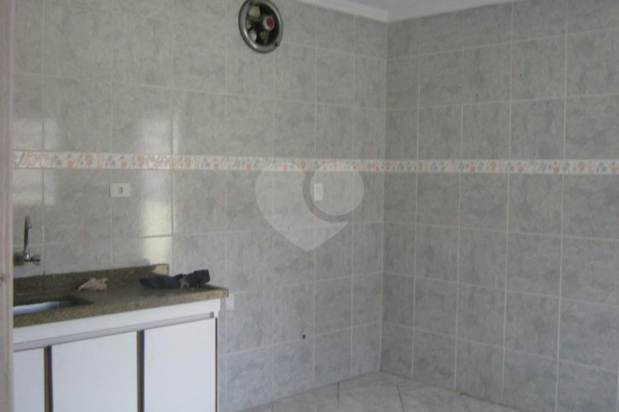 Casa à venda com 2 quartos em Vila Nova Cachoeirinha, São Paulo, SP