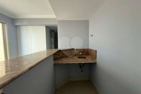 Triplex à venda ou para alugar com 3 quartos, sendo 1 suíte, em Santana, São Paulo, SP