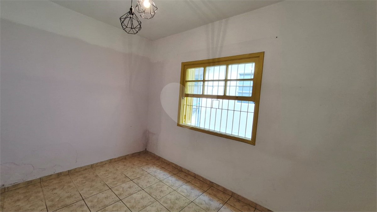 Casa à venda com 2 quartos em Jardim Rosa Maria, São Paulo, SP