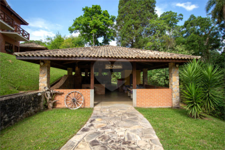 Chácara à venda com 4 quartos, sendo 2 suítes, em Jardim Oriental, Mairinque, SP
