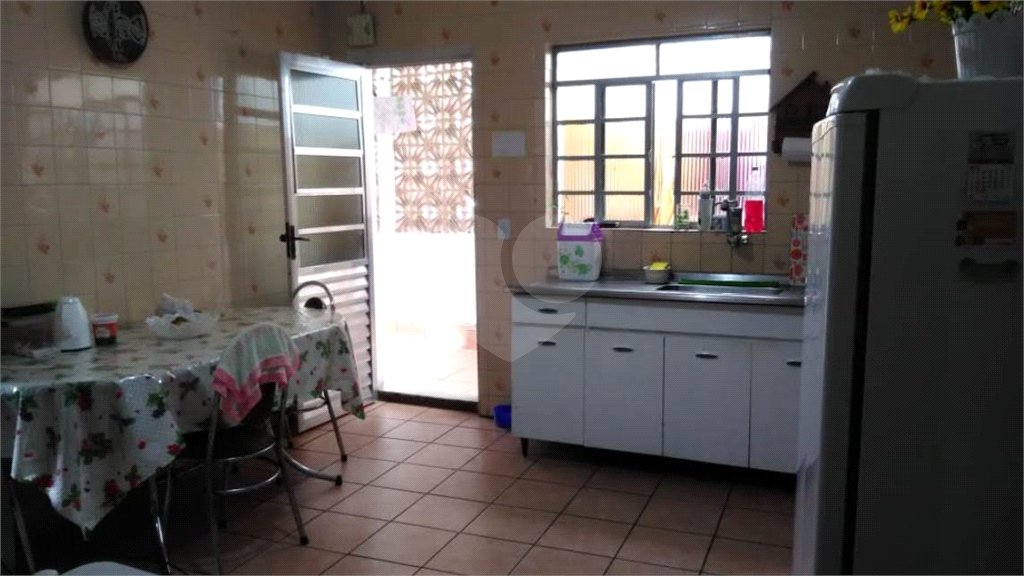 Sobrado à venda com 6 quartos em Horto Florestal, São Paulo, SP