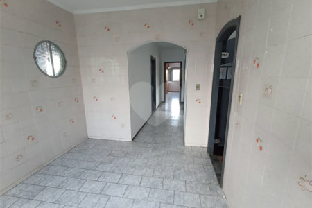 Casa à venda ou para alugar com 6 quartos, sendo 2 suítes, em Jardim Itália, Itapetininga, SP