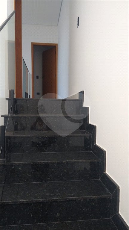 Casa à venda com 3 quartos, sendo 2 suítes,  em Nova Gardênia, Atibaia, SP
