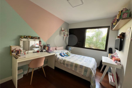 Apartamento à venda com 4 suítes em Vila Andrade, São Paulo, SP