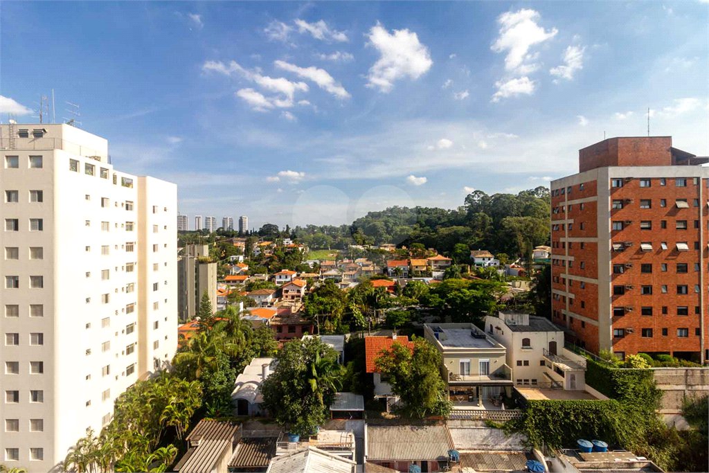 Cobertura à venda com 3 quartos, sendo 1 suíte, em Real Parque, São Paulo, SP