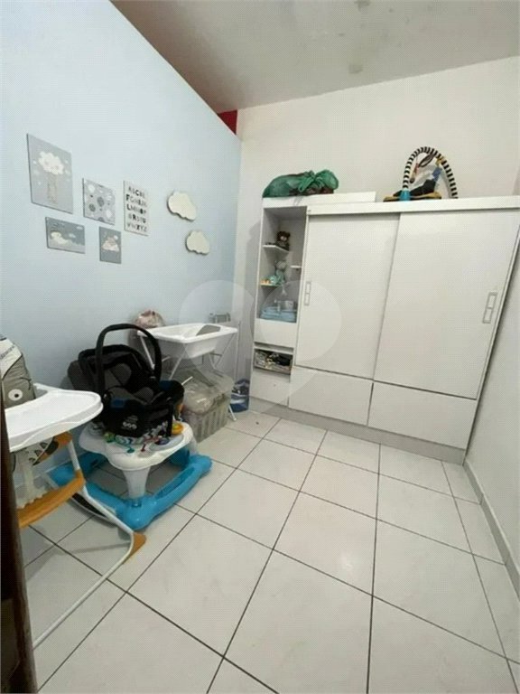 Apartamento térreo , com 72m² , 3 dormitórios , à venda no bairro do Cambucí.
