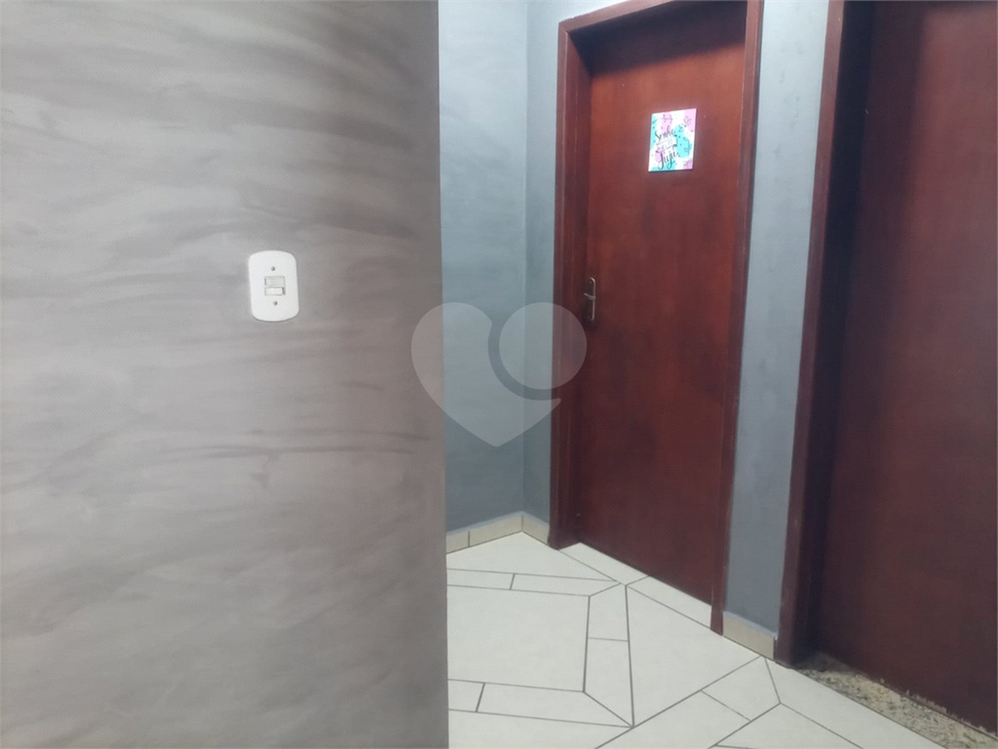 Casa à venda com 2 quartos, sendo 1 suíte,  em Capela, Vinhedo, SP