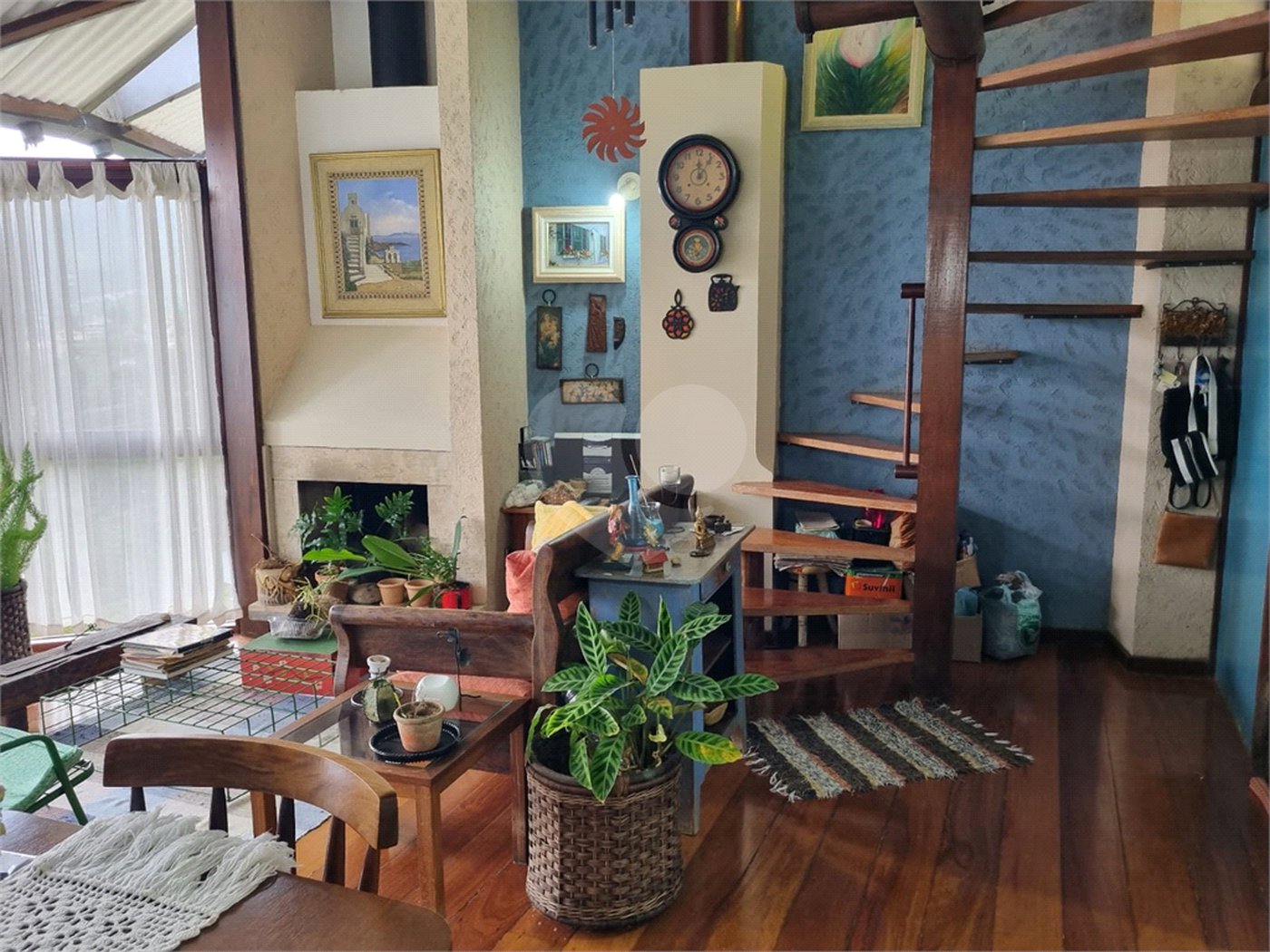 Apartamento à venda com 3 quartos, sendo 2 suítes, em Cônego, Nova Friburgo, RJ