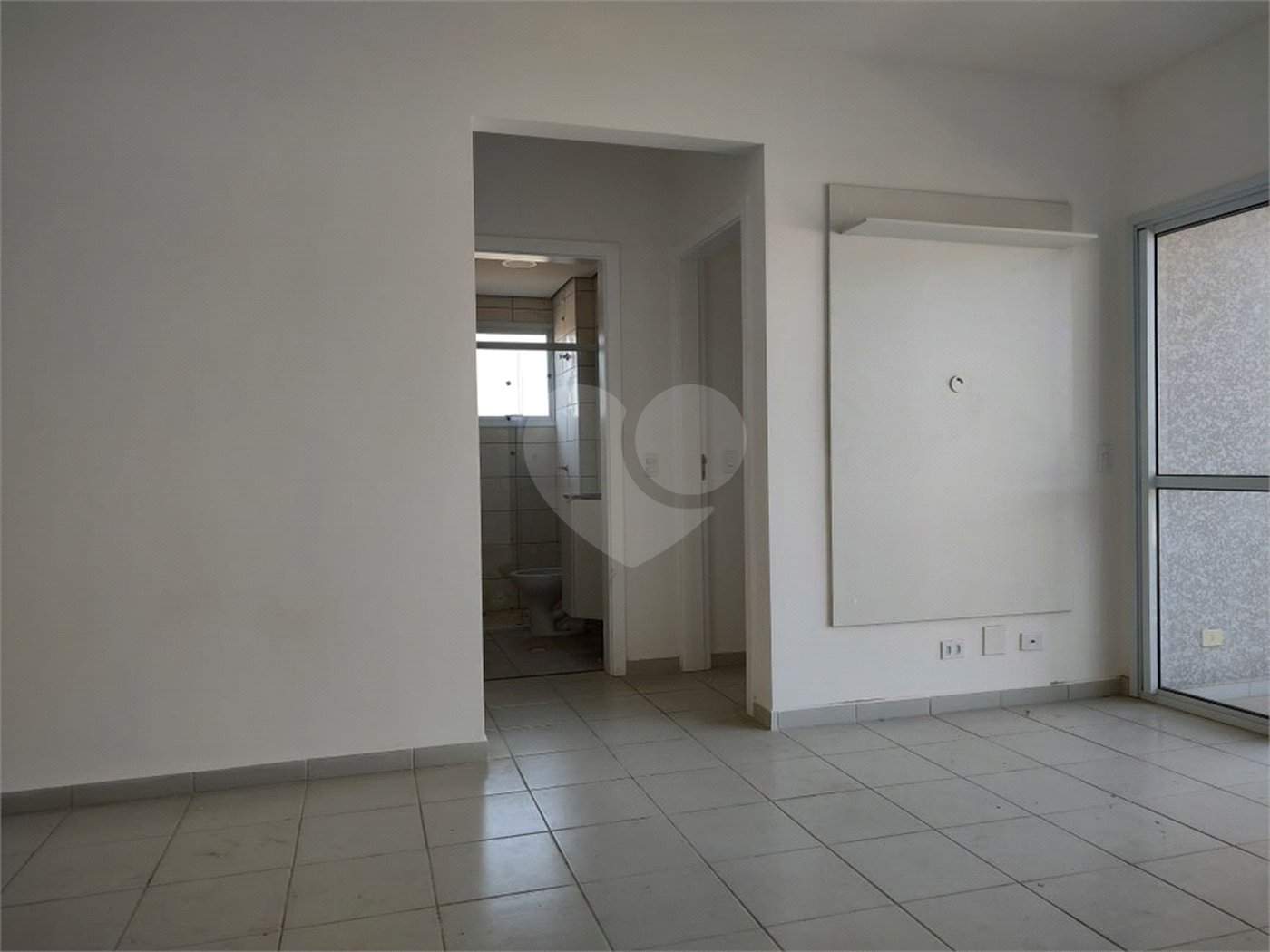 Apartamento para alugar com 2 quartos, sendo 1 suíte,  em Jardim das Palmeiras, Atibaia, SP