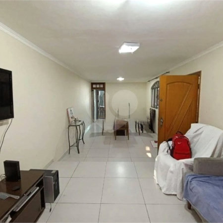 Sobrado à venda com 3 quartos, sendo 1 suíte, em Jardim Bonfiglioli, São Paulo, SP
