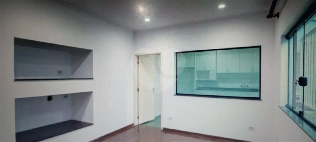 Sobrado à venda com 4 quartos, sendo 2 suítes, em Água Fria, São Paulo, SP