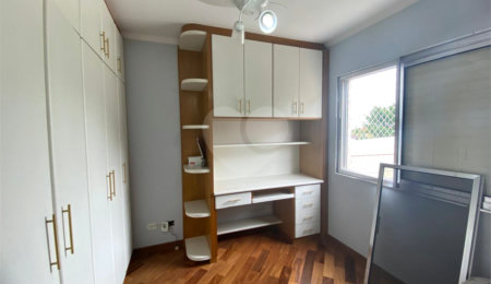 Apartamento à venda com 2 quartos, sendo 1 suíte,  em Parque São Domingos, São Paulo, SP
