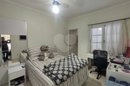 Casa à venda com 3 quartos, sendo 2 suítes, em Jardim Mangalot, São Paulo, SP