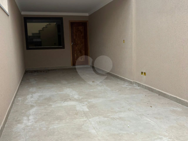 Sobrado à venda com 3 quartos, sendo 1 suíte,  em Vila Nova Cachoeirinha, São Paulo, SP