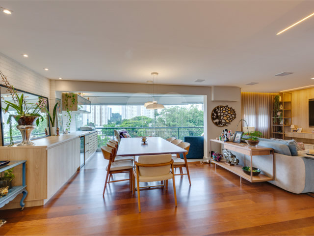 Apartamento à venda com 3 quartos, sendo 2 suítes,  em Jardim Marajoara, São Paulo, SP
