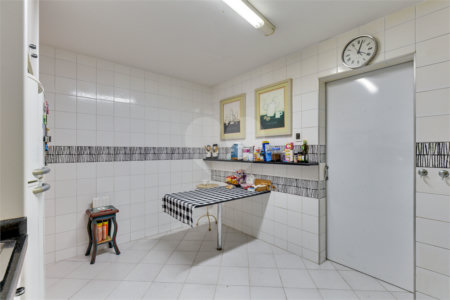 Sobrado à venda com 3 quartos, sendo 2 suítes,  em Alto da Boa Vista, São Paulo, SP