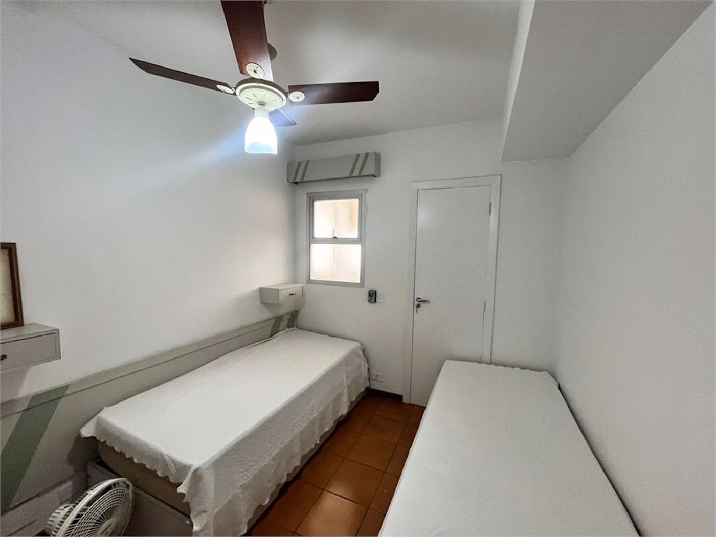 Apartamento com 3 dormitórios à venda, 100 m² por R$ 650.000,00 - Pitangueiras - Guarujá/SP
