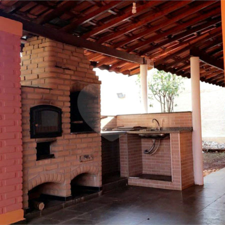 Casa Térrea à venda com 3 quartos, sendo 2 suítes,  em Vila Avaí, Indaiatuba, SP