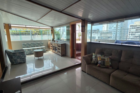 Cobertura com 3 dormitórios à venda, 262 m² por R$ 1.800.000,00 - Pompéia - Santos/SP