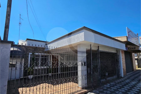 Casa à venda ou para alugar com 5 quartos, sendo 1 suíte, no Centro, Salto, SP