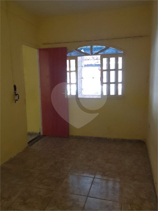 Casa à venda com 3 quartos, sendo 1 suíte, em Sepetiba, Rio de Janeiro, RJ