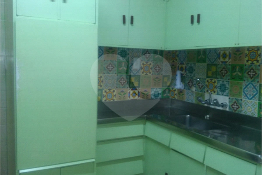 Apartamento à venda com 3 quartos, sendo 2 suítes,  em Perdizes, São Paulo, SP