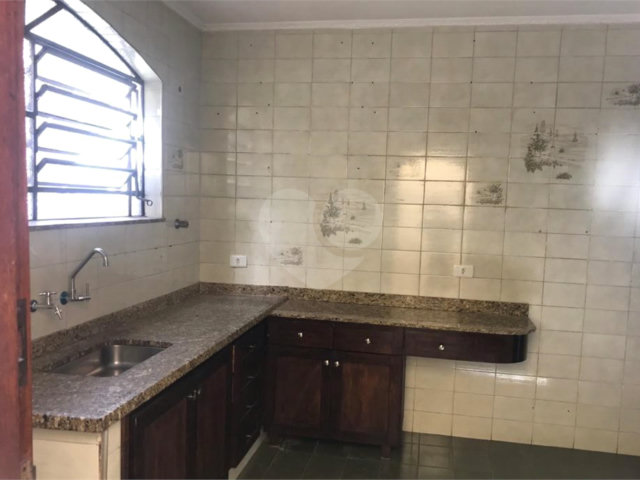 Sobrado à venda com 3 quartos, sendo 1 suíte, em Tremembé, São Paulo, SP