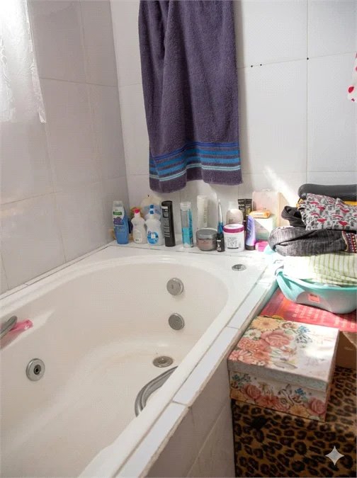 Casa à venda com 3 quartos, sendo 2 suítes, em Vila Yara, Osasco, SP